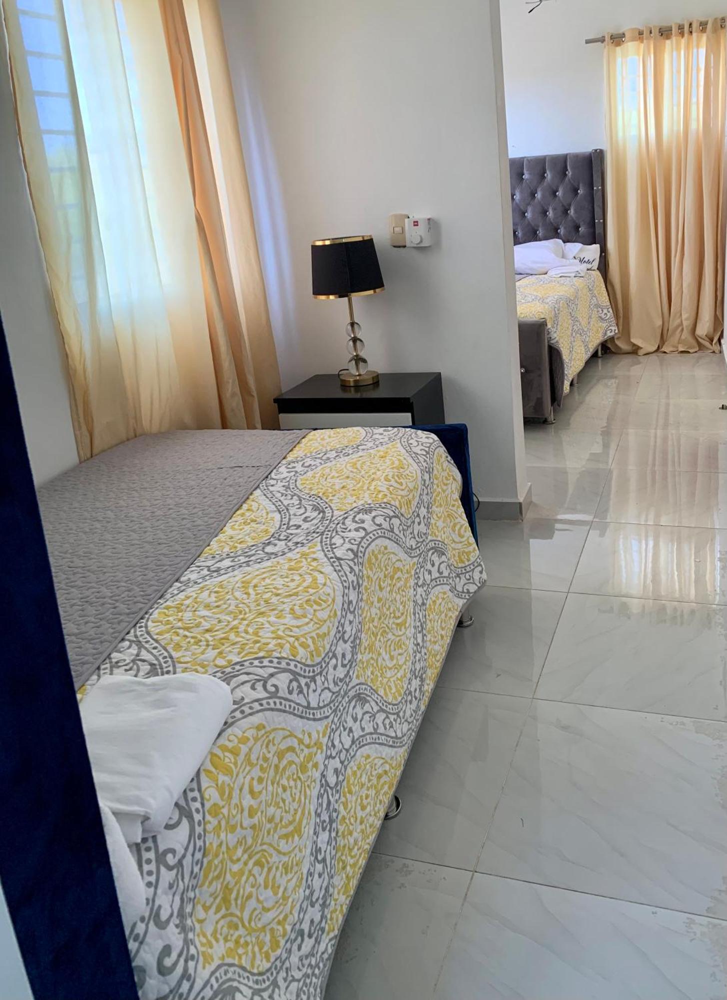 פדרנאלס Madome Aparta Hotel מראה חיצוני תמונה